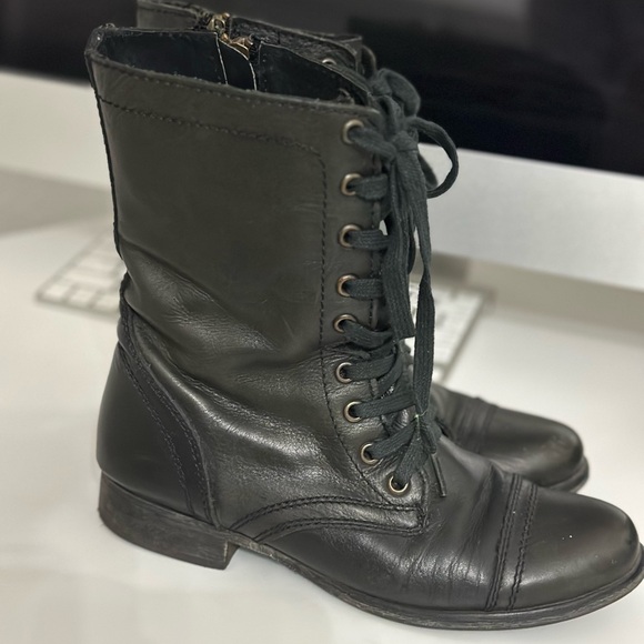 Steve Madden Troopa boots - Picture 2 of 5